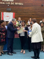 Profissionais de enfermagem da Santa Casa de Santos recebem Prêmio Anna Nery